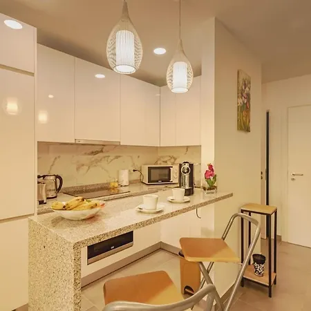 Apartment Inviting 2-Bed Apartment In Armacao De Pera Armacao de Pera