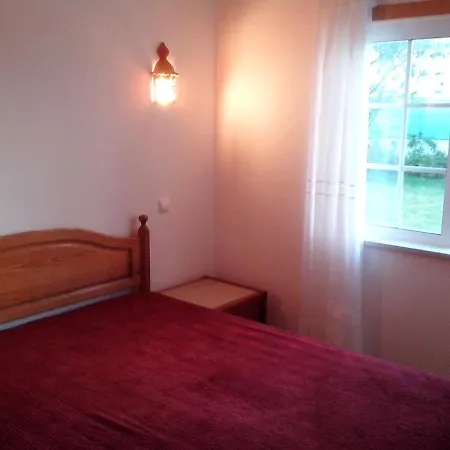 Inviting 2-bed In Albufeira